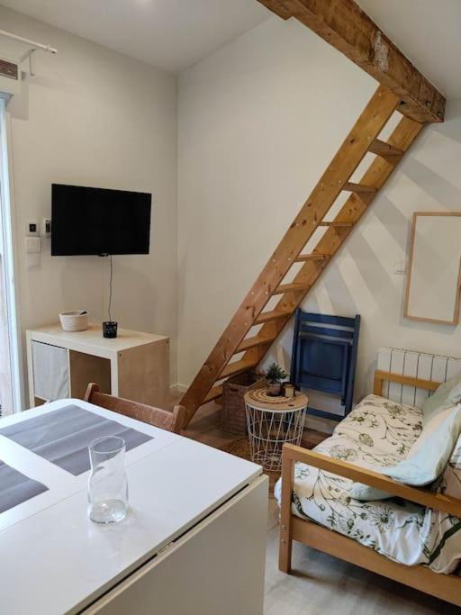 Studio Independant Saint-André-de-Sangonis Extérieur photo